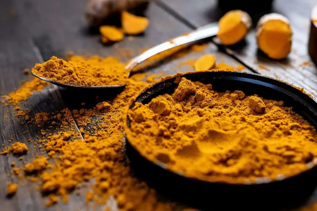 Propiedades y beneficios del Té Latte 14 Propiedades y beneficios del Curcuma Latte